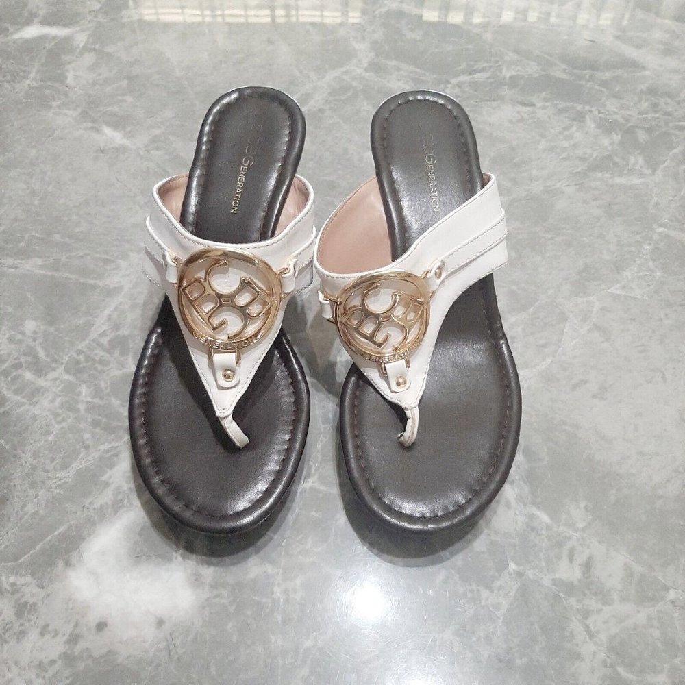 Bcbgeneration Women's Size 8B Brown Logo Wedge Sandals Shoes